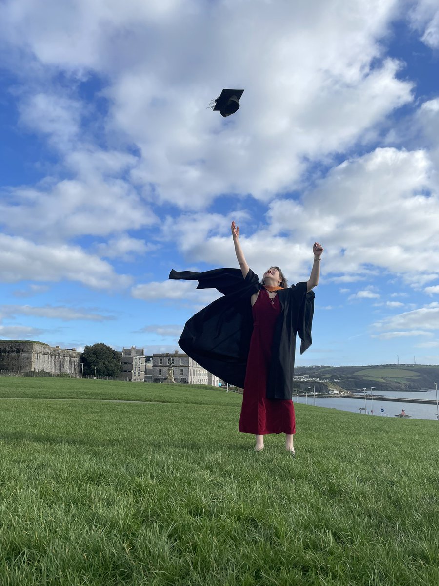crazycreatures5's tweet photo. Official masters of research in marine biology graduate 🎓 thank you to everyone for all your support. I couldn’t have done it without you ❤️ https://t.co/ux4tSJRmEm