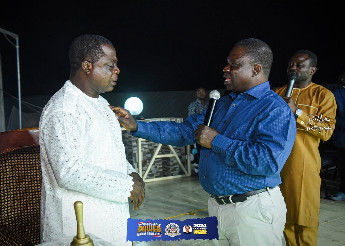 prophethezekiah's tweet photo. #PictureSpeaks
Today, God will answer all your requests with The Incomparable Power!
The Incomparable Power is Real!
#OdoOwa
#annualrevival
#TheIncomparablePower
#officialprophethezekiah
#PHMedia https://t.co/4kF211xNJe
