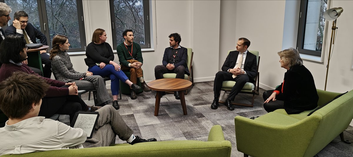 Andrés Rodríguez-Pose (@rodriguez_pose) on Twitter photo EU Commissioner #Cohesion and #Reforms Elisa Ferreira (<a href="/ElisaFerreiraEC/">Elisa Ferreira</a>) getting acquainted with the research conducted by young <a href="/LSEGeography/">LSE Geography & Environment</a> researchers on development traps, working from home, social capital and the resilience of firms, or global value chains, among others. EU Commissioner #Cohesion and #Reforms Elisa Ferreira (<a href="/ElisaFerreiraEC/">Elisa Ferreira</a>) getting acquainted with the research conducted by young <a href="/LSEGeography/">LSE Geography & Environment</a> researchers on development traps, working from home, social capital and the resilience of firms, or global value chains, among others.