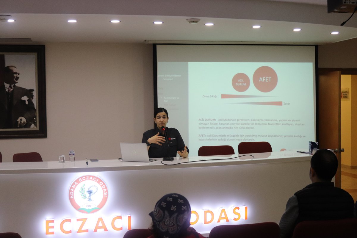 #AKUTseminer 6 Şubat tarihinde, Adana Eczacılar Odasına  "Afetlere Hazırlık Semineri" verilmiştir.