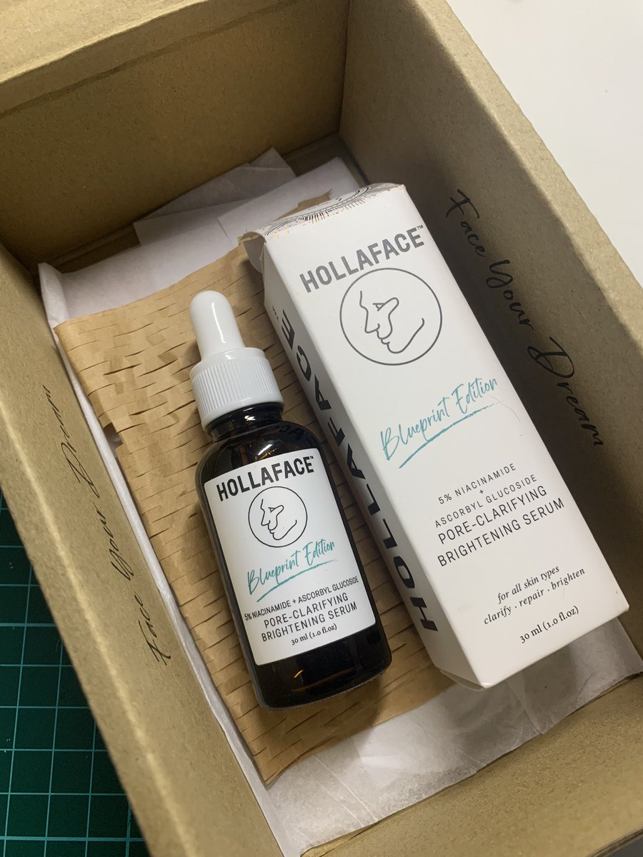 jjaefery's tweet photo. {help rt} 

Hollaface Pore-Clarifying Brightening Serum 

• only use twice 
• rm25 
📮 postage rm8 wm / 13 em

Dm me if interested! 🥰 https://t.co/Sjo8cMhv66