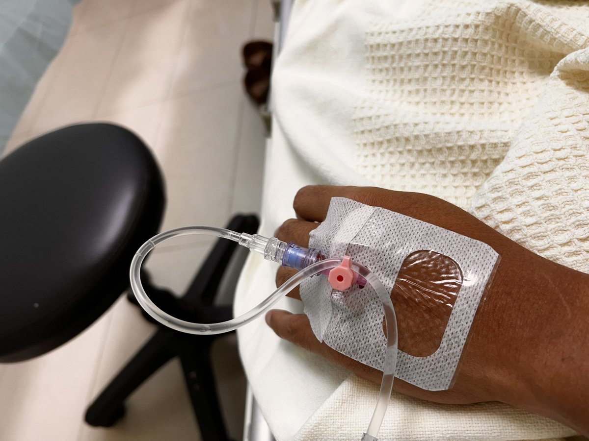 FareedDaaim's tweet photo. So I just went thru a week of dengue fever with less severe symptoms and fast recovery. I had only 2 days of fever (with muscles/joints ache) &amp; 3 hours of vomiting/purging. Used only 2 bottles of IV drips since all hospitals beds in Seremban are full… https://t.co/ssPzK5zgfT