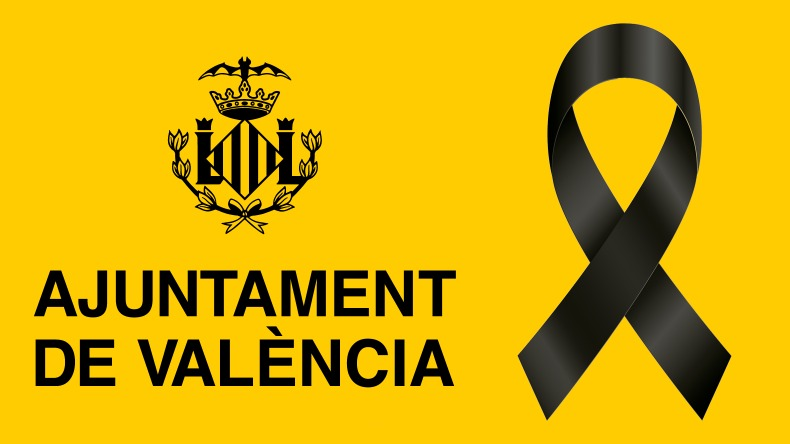 AjuntamentVLC's tweet photo. ⚠️Punt d'atenció a les persones afectades per l'incendi🔥, en l'edifici municipal de Tabacalera📍.

🫂  Atenció presencial

☎️Atenció telefònica
▪️96208 5648 
▪️96208 5649

📩 Atenció correu electrònic
informacionincendio@valencia.es

#IncendioCampanar https://t.co/PgxcrFZIgb