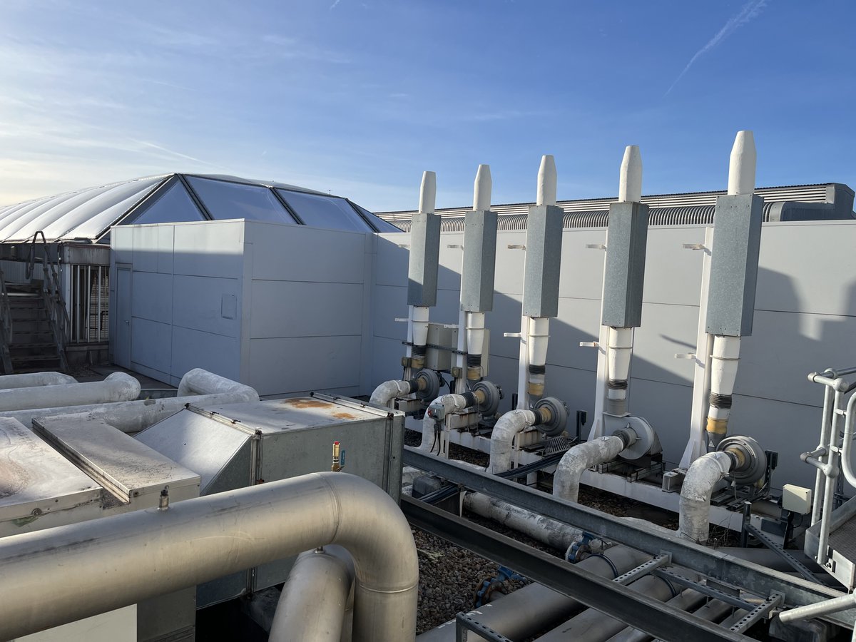 Delighted to announce that Chelsea &amp; Westminster Hospital's Adiabatic Cooler Units project has achieved Practical Completion - full project details can be read here lnkd.in/ezP5J7qZ
#loveconstruction #healthcare #nhs #decarbonisation