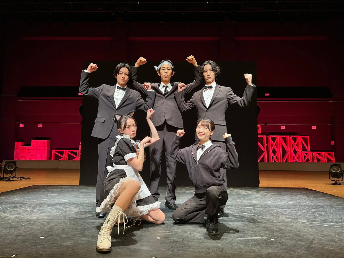 tanaka__ren's tweet image. 劇団柿喰う客
「ながぐつをはいたねこ」

ご観劇くださった皆様、ありがとうございました！
今回からの参加でしたが、素敵な座組と素敵なお客様からのパワーを沢山いただき最高に楽しませていただきました！

またどこかでこの作品ができますように！

#ながぐつをはいたねこ