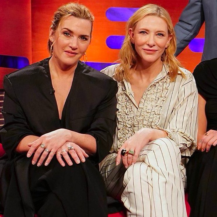teamkwinslet's tweet photo. what a duo to have on the show together 😭😭😭😭 https://t.co/8eIyUiIQ9Y