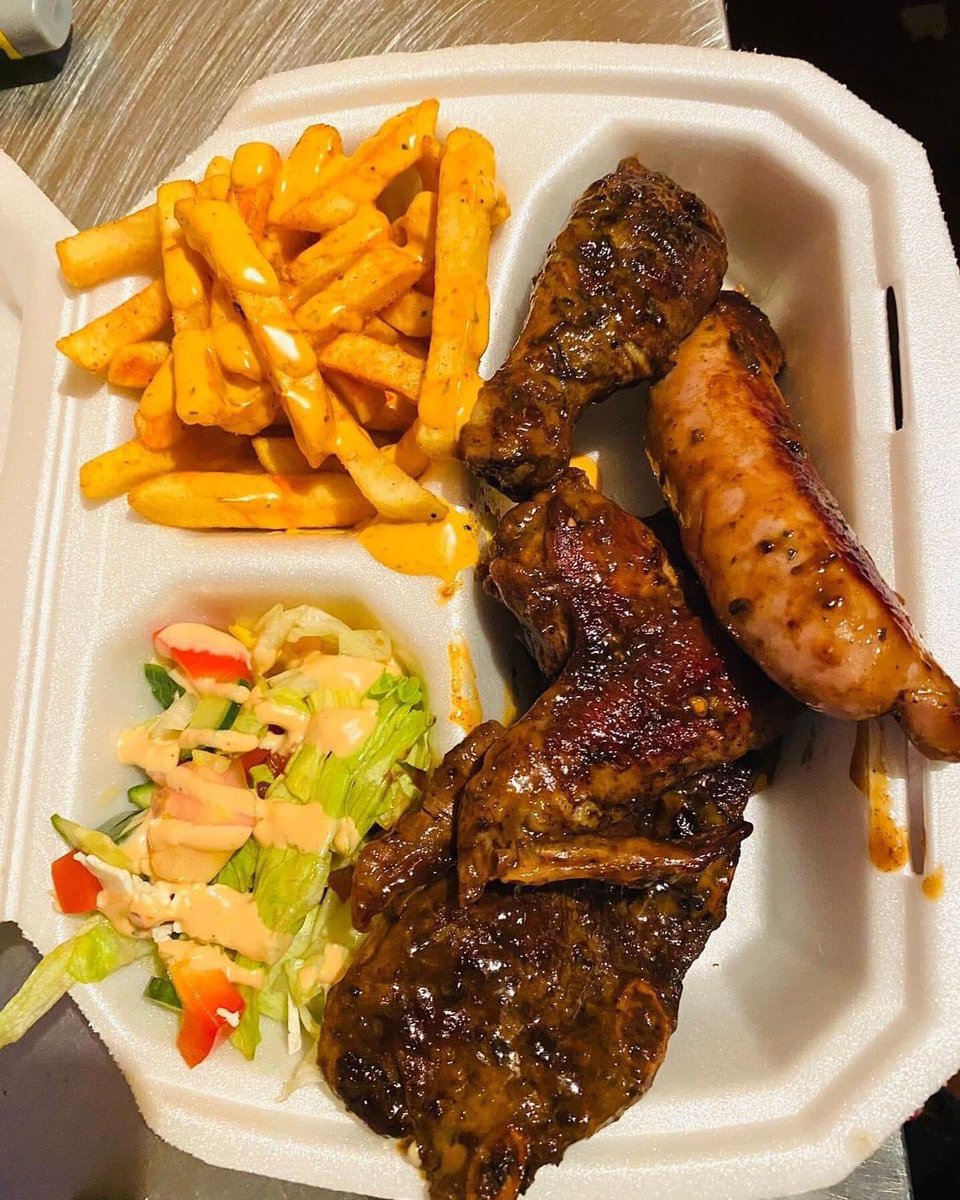 Foodie_ofnote's tweet photo. Yummy Thingz 😋

8250 Wild Chestnut road Protea glen ext 11 (Soweto) https://t.co/8PxVHVJmNp