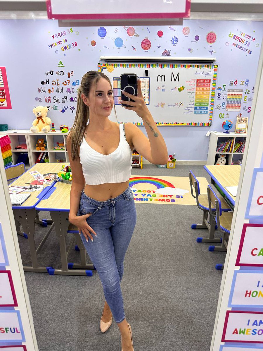 Lara в X: „@blestboys who wants teacher Lane? t.co3R9xfxK192“  X