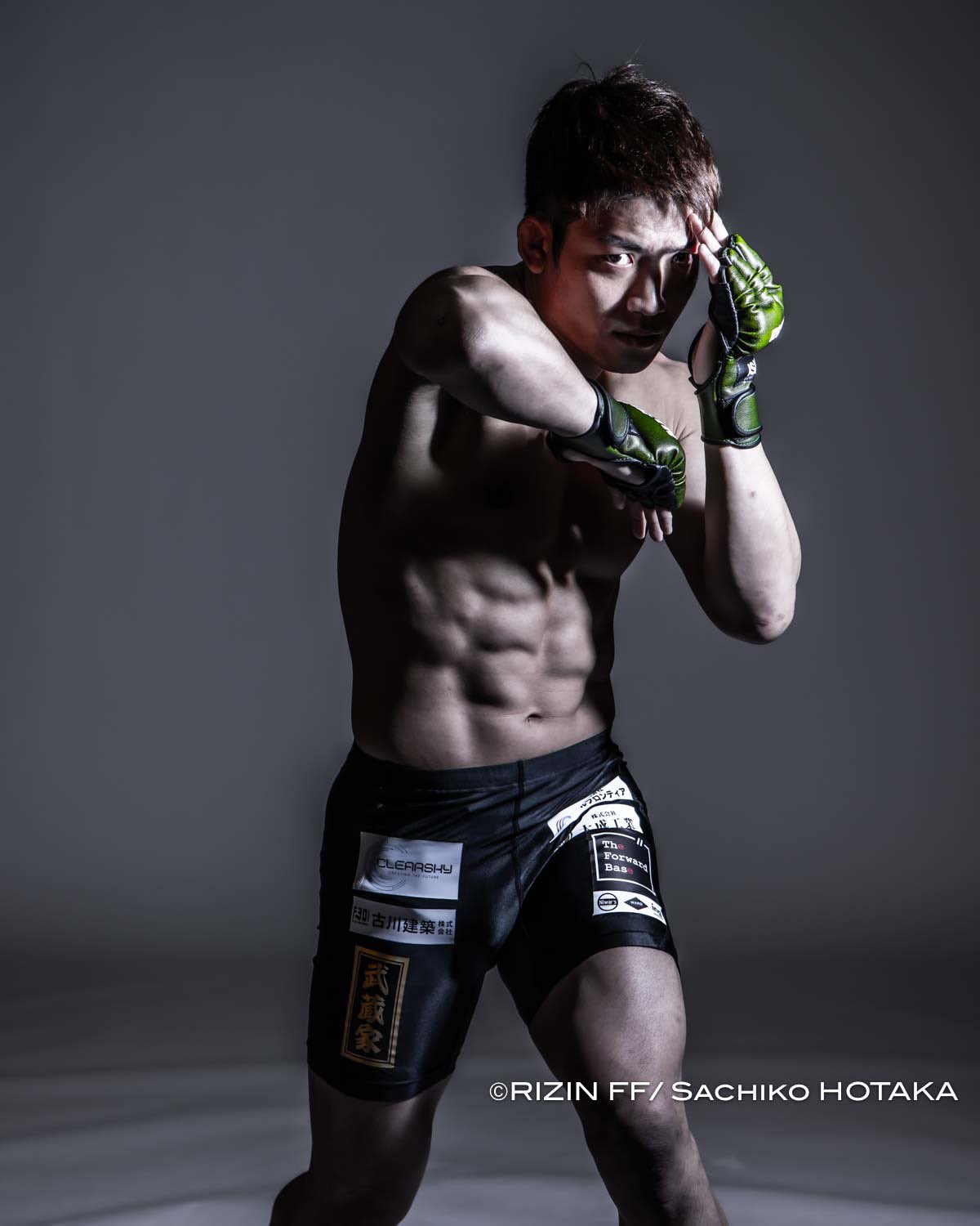 RIZIN ルイス・グスタボ　パーカー　サイン付き bs-56440012mc-033.jpg