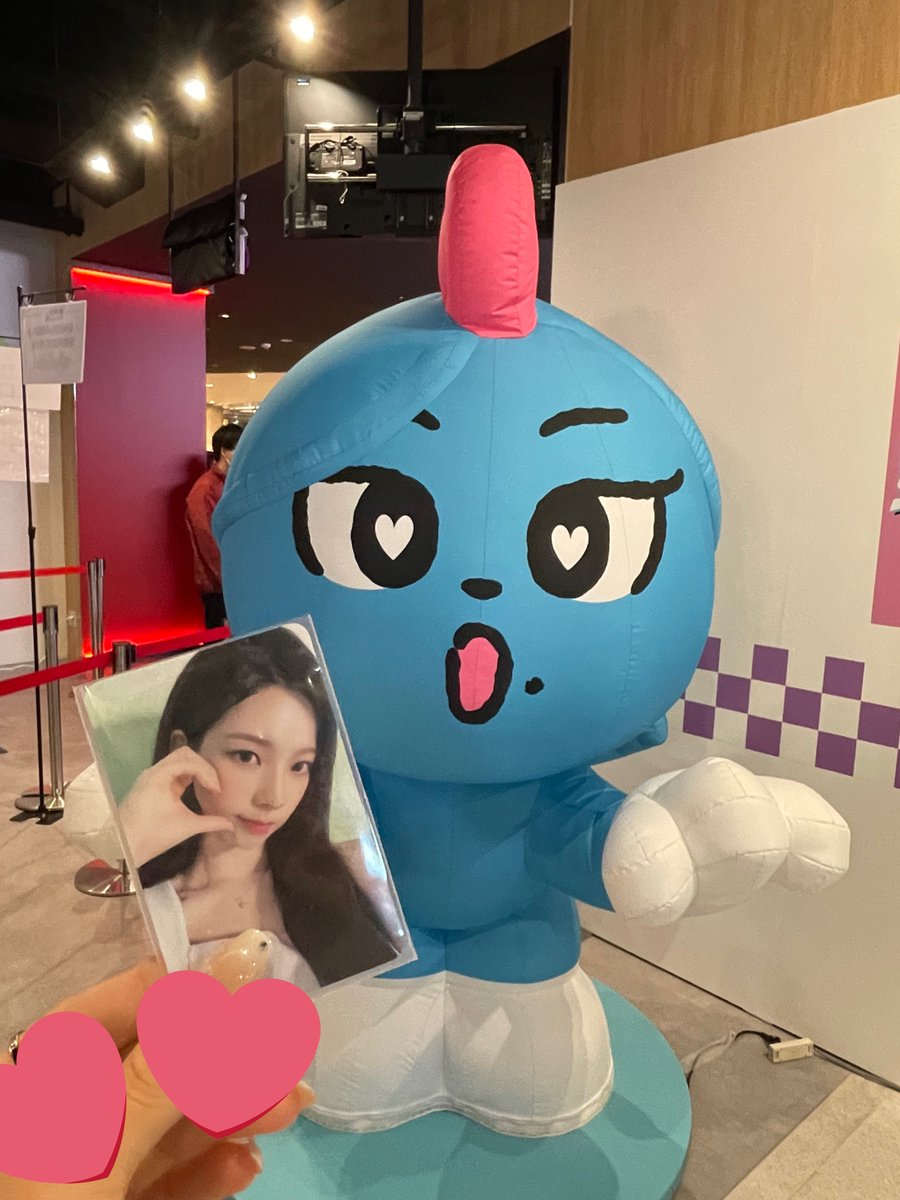 ka411ae's tweet photo. potdとvr行った〜
vr良すぎた https://t.co/HISPhxJEE0