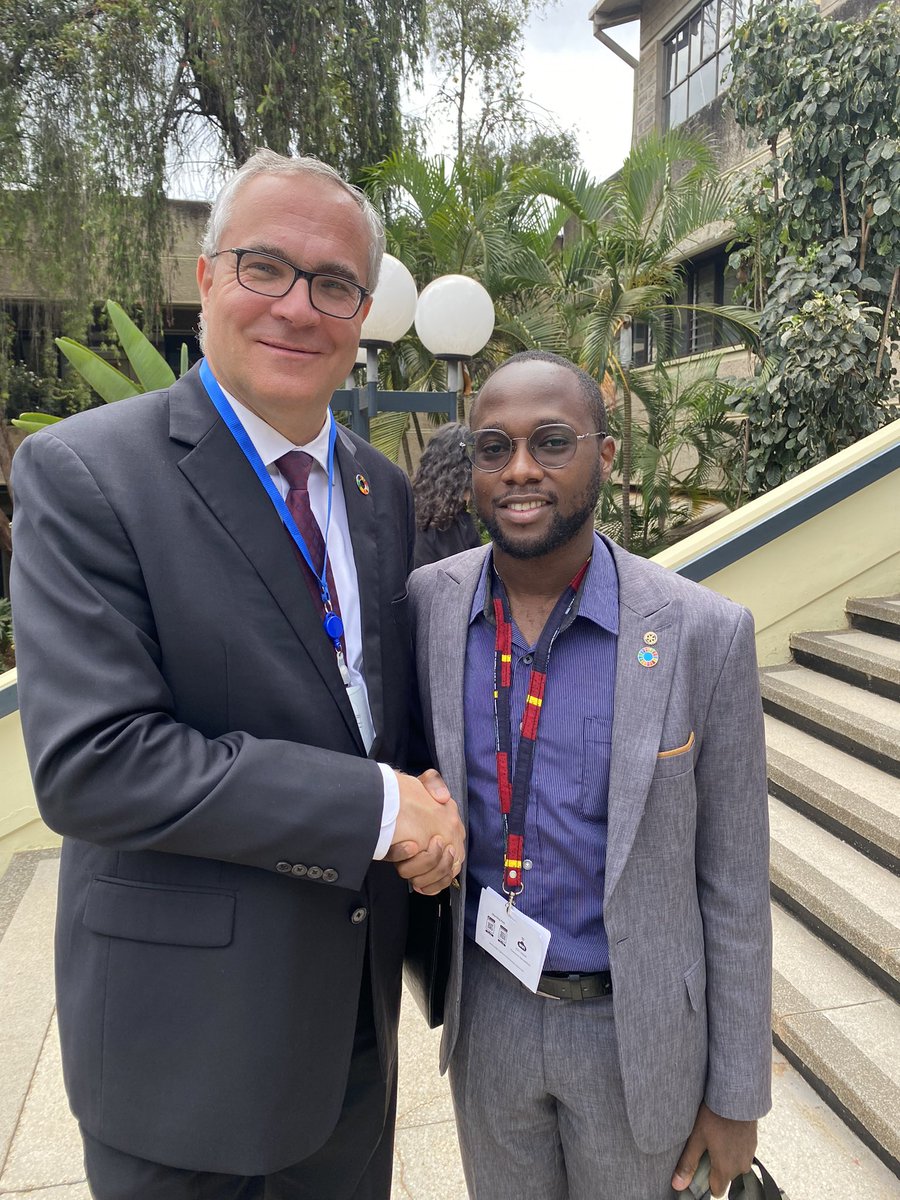 ArthurMatovu_'s tweet photo. I have today during the Cities and Regions Summit at the #UNEA-6 in Nairobi met with the @UN Asst. Sec. Gen and the Acting ED of @UNHABITAT, HE. Michal Mlynar @MichalMlynar. 

Looking forward to our continued conversations on inclusion of youth partnerships thru @unhabitatyouth. https://t.co/xSC4AU7uZt