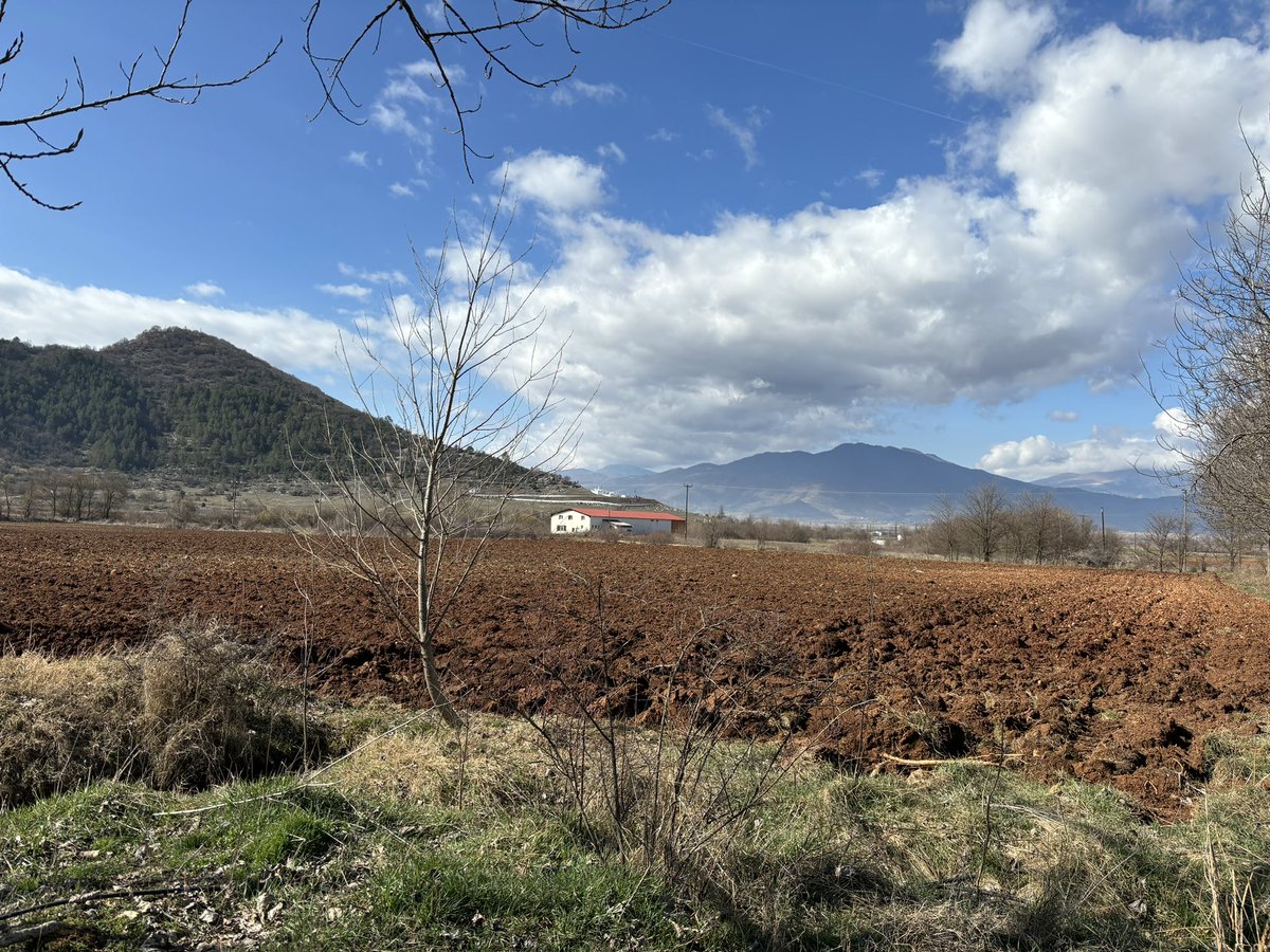 Pleasure to be invited to Greece to speak on heat stress mitigation and air quality in dairy barns. 
One farm particular looking at how we can exchange air but also achieve air velocity. 
Air quality in the barns measuring around 45ppm. Ideal situation - 10ppm