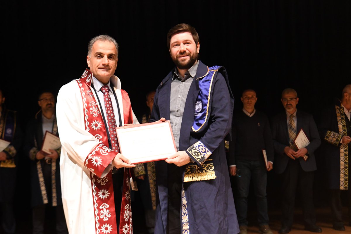 MahmudTokur's tweet photo. I am incredibly excited and humbled to share that I have been recognized with Project Performance Award contributing to the #Battery Technology ! 🎉 This achievement is a testament to the hard work, dedication, and collaborative spirit of everyone involved. Thank you @sakaryauni https://t.co/3ZU44ANX4X