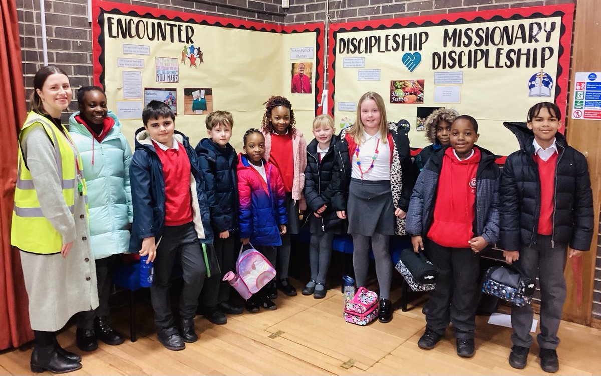 staugustinesNG3's tweet image. Our wonderful, newly established, Gospel Values Team are on their way to @TTCSNottingham for a special @SBTchaplaincy @OLoLChaplaincy day.
@CAFOD 
#Almsgiving-journeys
#CAFODFamilyFastDay