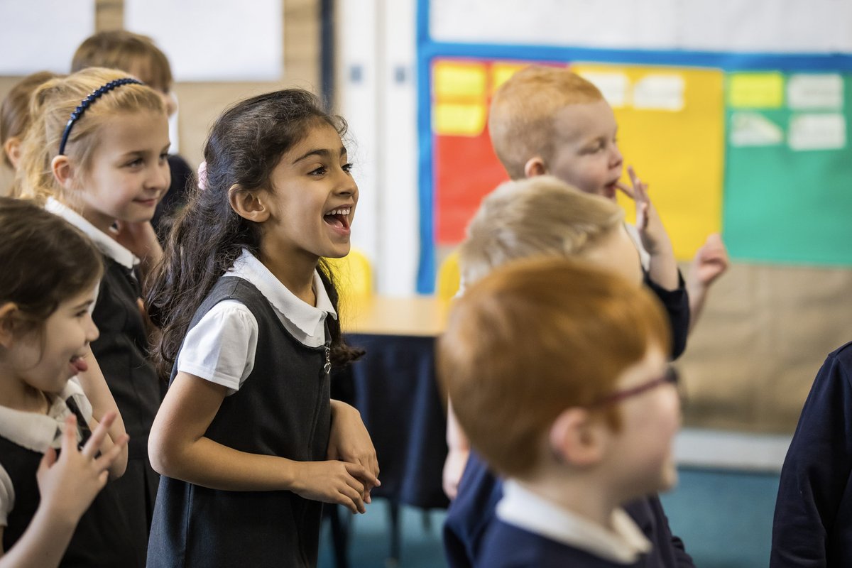 We know budgets are always tight for schools, so we have enlisted <a href="/we_aredarts/">darts</a> Director of Fundraising, Sophy, to deliver a masterclass on the basics of fundraising for schools. The session is free to attend, but places are limited: bit.ly/47Kv6SU

<a href="/TheRoseLearning/">Rose Learning Trust</a> #CPD