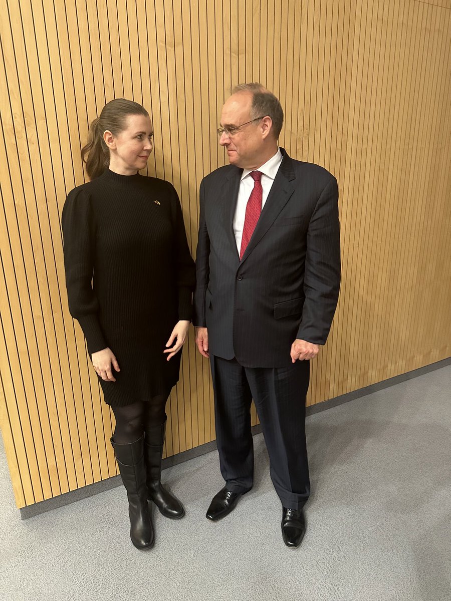 I very much enjoyed a thought-provoking conversation today with @DSakaliene, Lithuania’s shadow Defense Minister. A noteworthy aspect of Lithuanian society is how closely aligned are their leaders on matters of national security, regardless of party affiliation. Great NATO ally