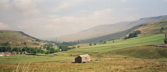 There's information about #Mallerstang - a high mountain valley near #KirkbyStephen - on the #YorkshireDales website at yorkshire-dales.com/mallerstang.ht…