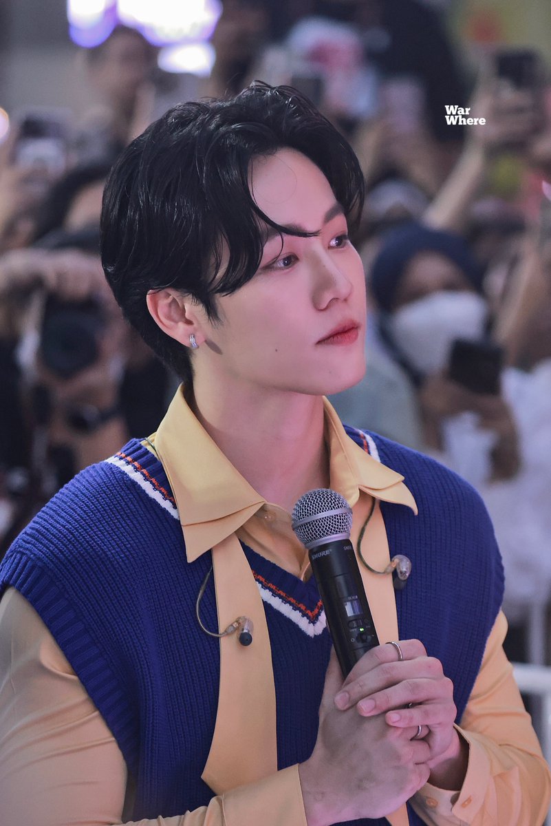 𝐖𝐚𝐫𝐖𝐡𝐞𝐫𝐞 tweet media