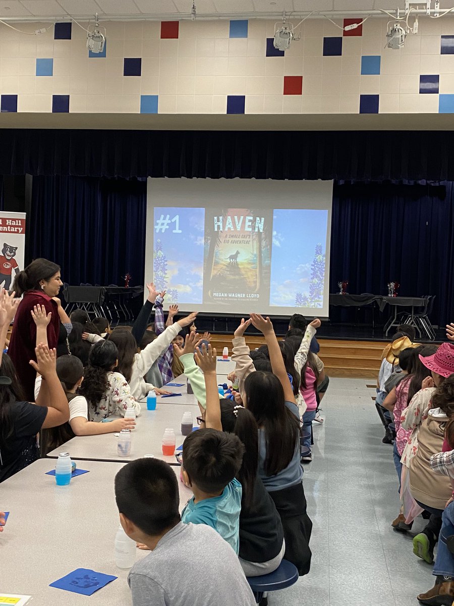 mrswthornhill's tweet photo. Bluebonnet breakfast was a huge success thanks to @ButcherReads hard work. The kids had a great time! #PearlHallProud #PantherPride #PISDpride #bluebonnetbooks @PISD_LandIM https://t.co/dQcUbyeAaE