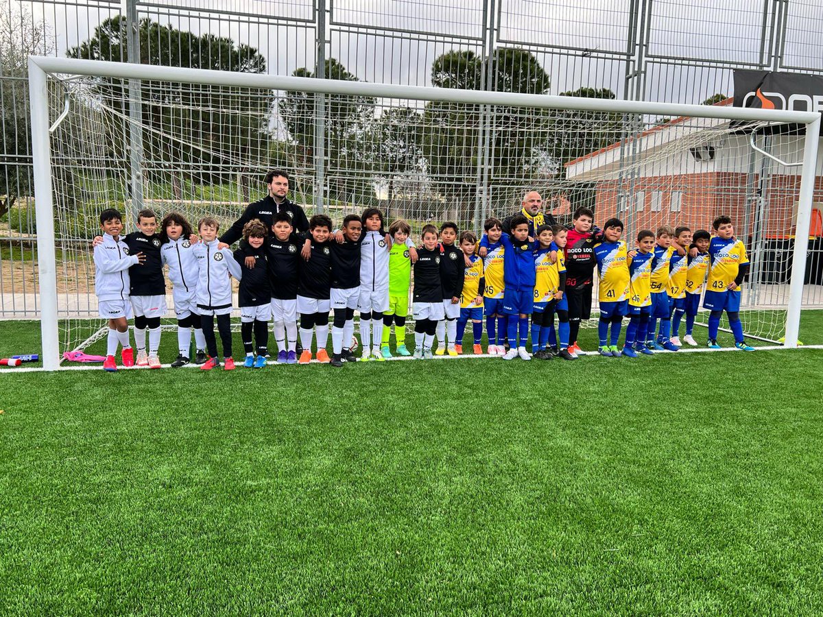 Gracias al <a href="/CD_Goya/">CD Goya</a> por venir a nuestra casa en un fin de semana donde nuestros benjamines no tienen competición. Los chicos lo pasaron genial!