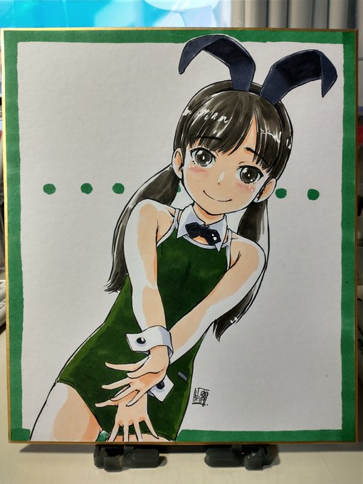 八枚目。
緑スク水も実物は見たことない。
ウチの学校はジャージや体操服のラインは学年によって色違いだったけど、水着もブルマも短パンも紺一色だったしなー。 