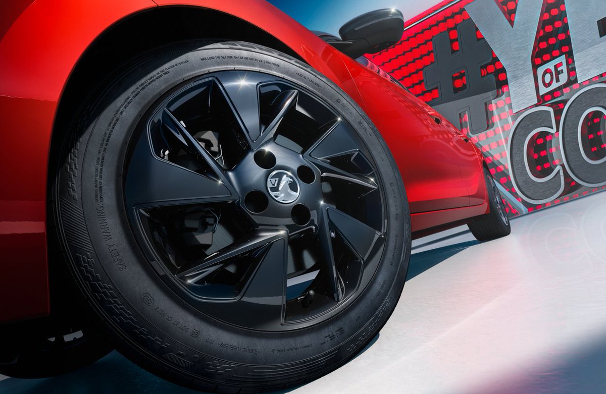 dreamlease's tweet photo. Vauxhall unveils the brand-new Corsa Electric Yes Edition.⚡
Discover more about Vauxhall's new electrifying supermini with sporty GS styling below. ⬇️
https://t.co/NOEcOjU4A5
#VauxhallCorsaElectric #YesEdition #EV #Carnews #CorsaEV #Newcar #Carleasing #LeasingUK https://t.co/YeyGlJBvfo