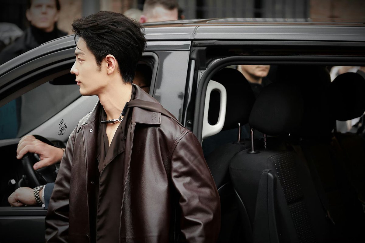 hitch_1010's tweet photo. ....더이상의 자세한 설명은 생략한다 https://t.co/mmdfU1K5wl