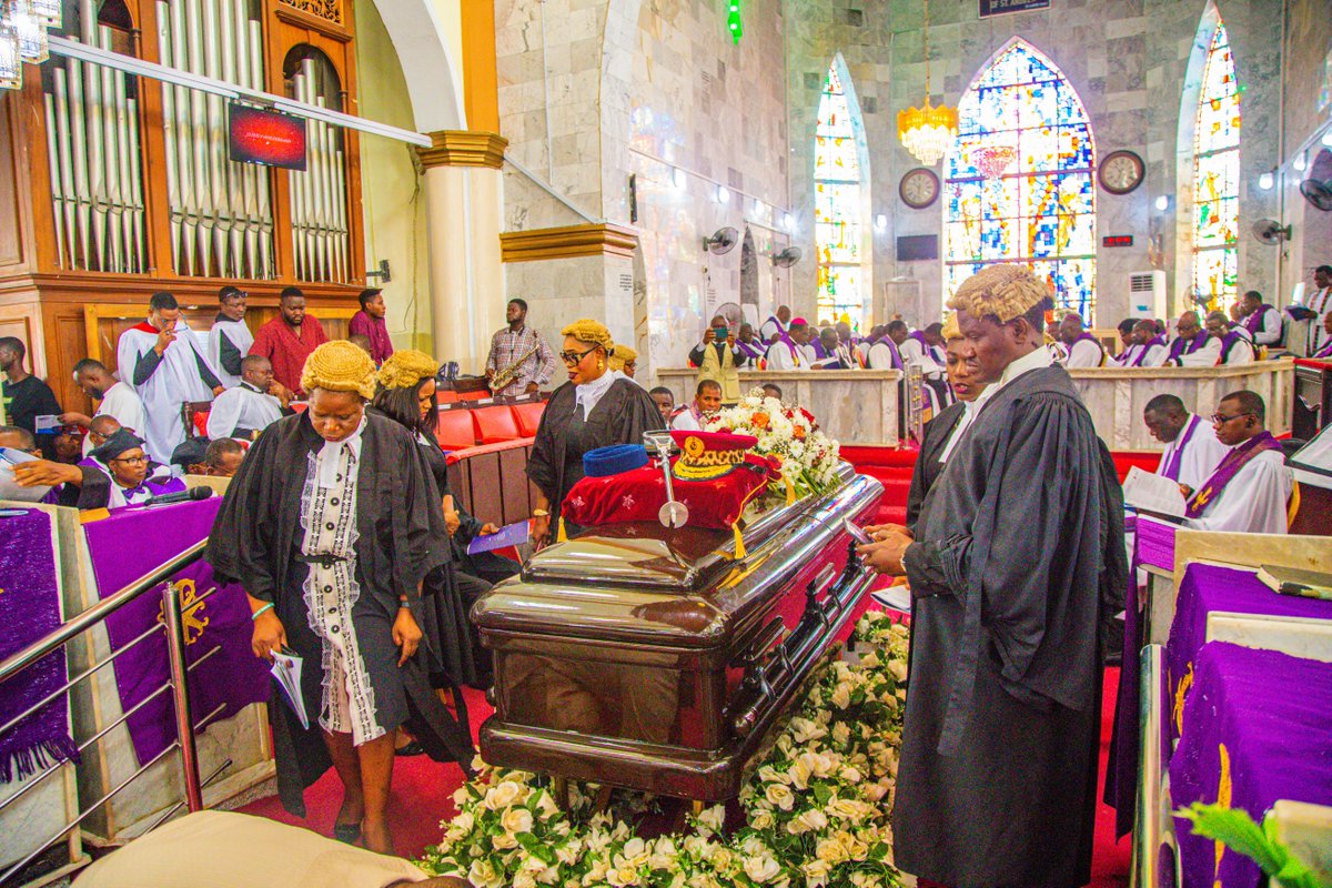 seyimakinde's tweet photo. This morning, we were in Akure for the funeral of our brother, the former Governor of Ondo Sate, Arakunrin Rotimi Akeredolu. We will remember him for the tenacity with which he pursued causes he believed in such as the Western Nigeria Security Network codenamed Amotekun. May God grant his family and loved ones the fortitude to bear this irreplaceable loss.