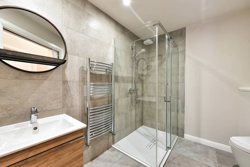 KingaskStAs's tweet photo. ✨Spotlight on: 24a Murray Park✨

🛏Sleeps 4 (1 double, 1 superking/twin)
🛁2 bathrooms
🌱Private, large patio
⛳️5 mins walk to Old Course
🍽100m off North Street

Available to book now for Summer 2024 ☀️ Link in bio https://t.co/EeRS8nxtTO