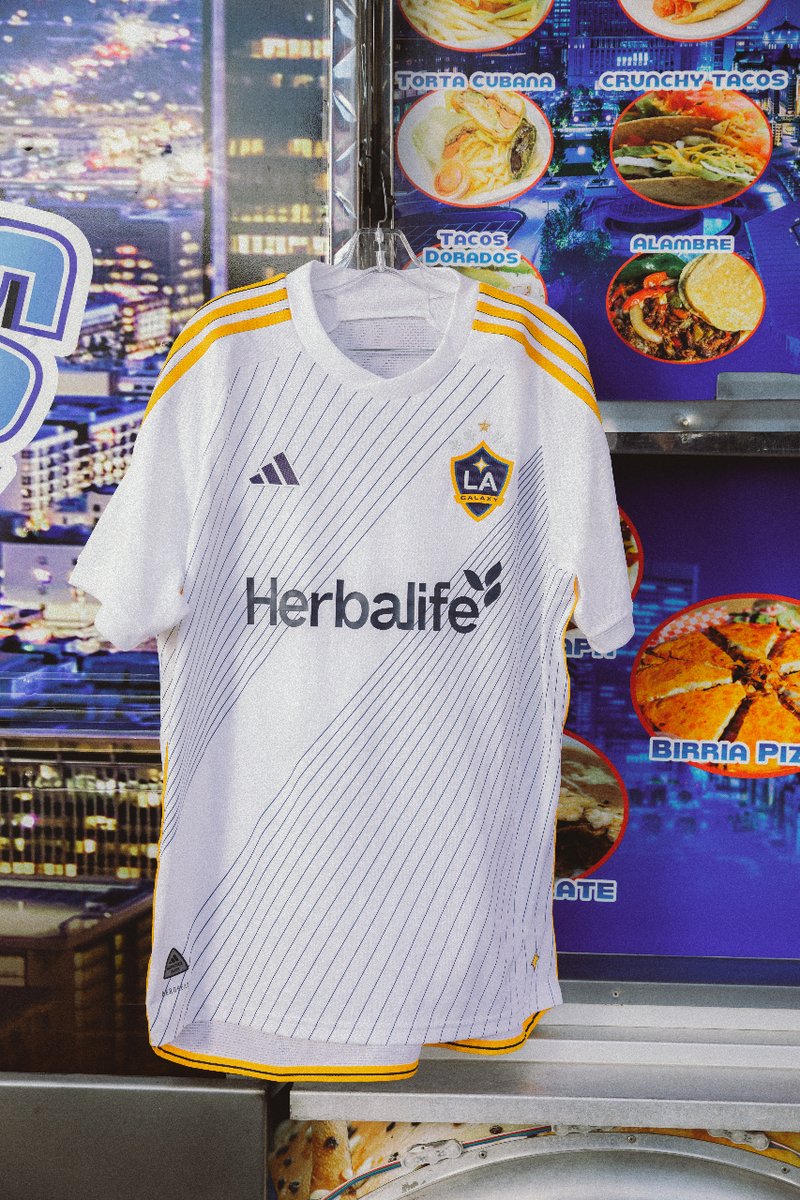 ProSoccerDotCom's tweet photo. 💙💛A new season of fanatical soccer is here. LA Galaxy drops its new home jersey. Where can you get your hands on it? At https://t.co/kk47hN1ECz or in-store at our Pasadena soccer store. LET'S GO!

#prosoccerdotcom #prosoccer #soccerstore #soccerjersey #lagalaxy https://t.co/7hs4SLOk88