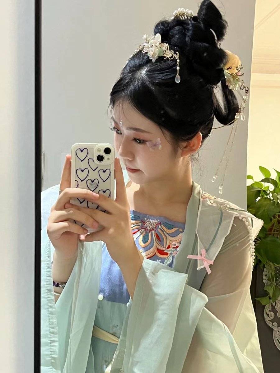 【网友投稿 No.633】古装婊闫姿妤接受拷打 #眼镜娘 #眼镜妹 #投稿 #反差 #投稿曝光 #女友 #女友分享 #女友系列 #女同学 #女同事 https://t.co/mevdEdOGRe