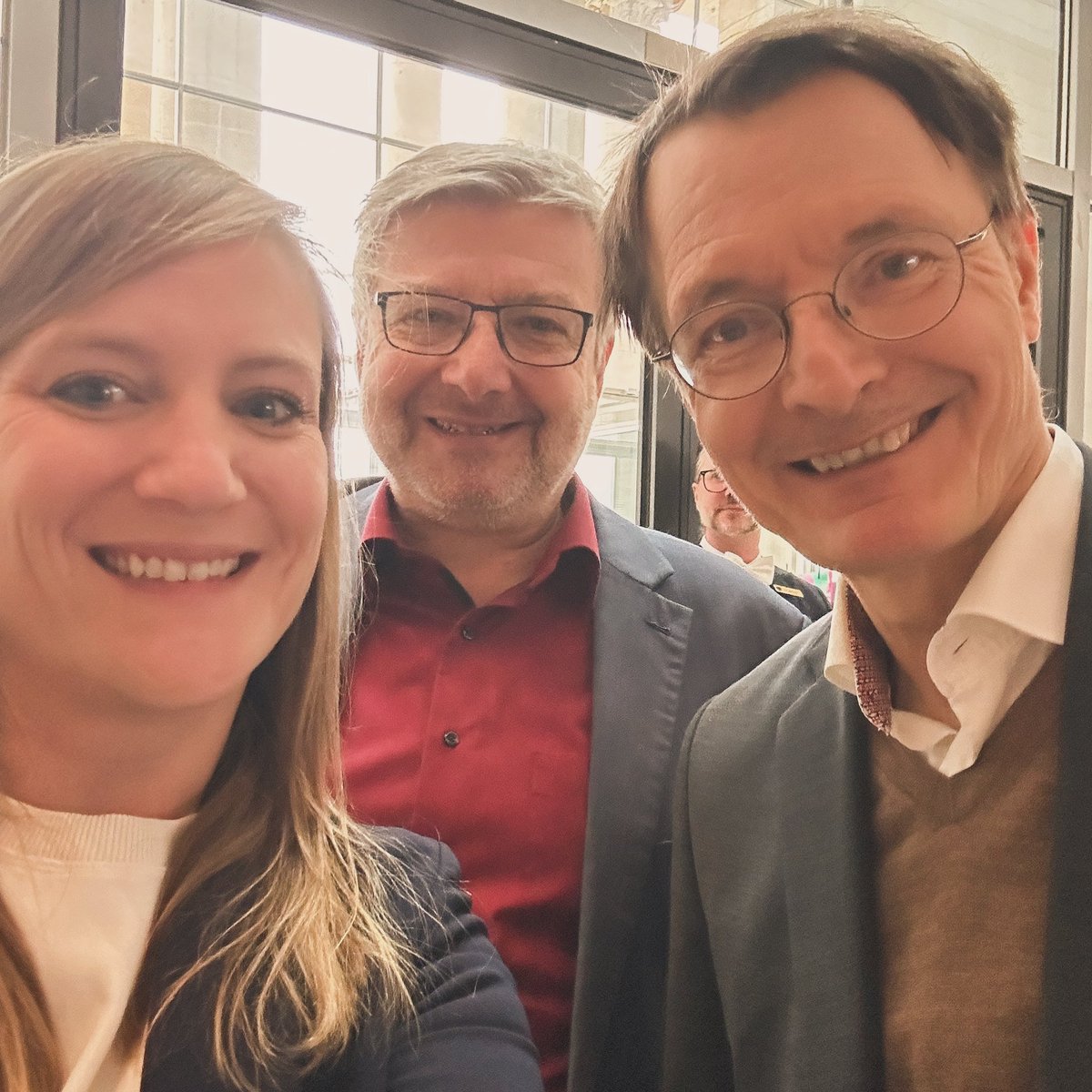 Carmen Wegge (stillgelegter Account) tweet media