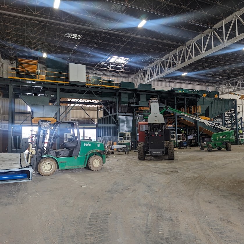 InterstateWaste's tweet photo. New equipment arriving everyday, as we look forward to opening our new state of the art recycling facility, in North Arlington NJ!
#Recycling #MaterialRecoveryFacility #MRF #Sustainability #GoGreen #InterstateWaste #InterstateWasteServices #SanitationStrong https://t.co/cM19fbf54m