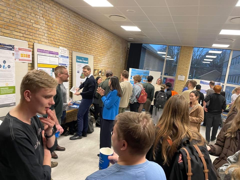 What a great Tuesday night at the researcher dating event hosted by Society for Medical Student Research at @HealthAarhusUni. Come join us at @DCEAarhus if you are interested in doing a research year 🤩👉 kea.au.dk/education/rese…