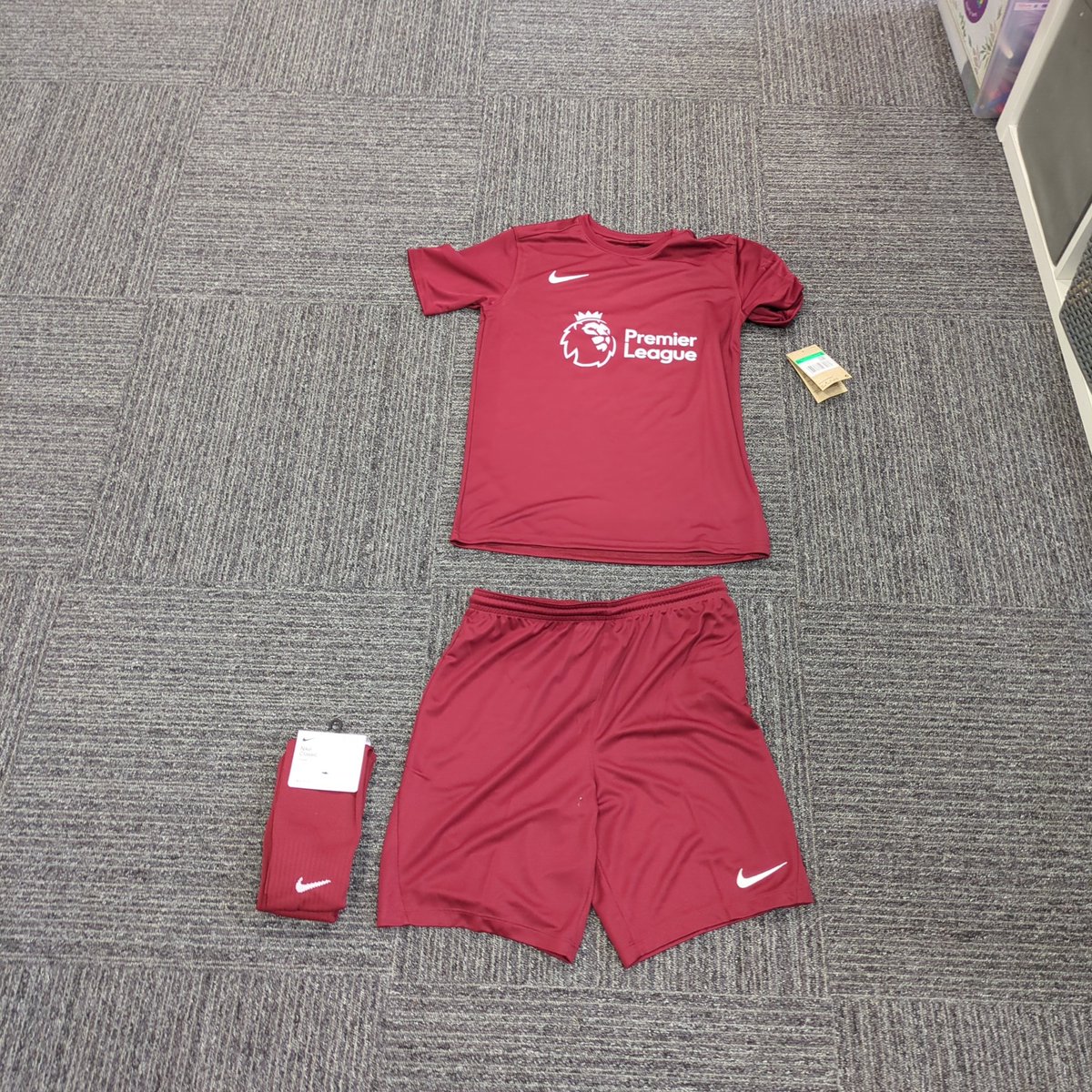 Diolch yn fawr <a href="/premierleague/">Premier League</a> for our school football kit ! The pupils are thrilled and cannot wait to put it into use!