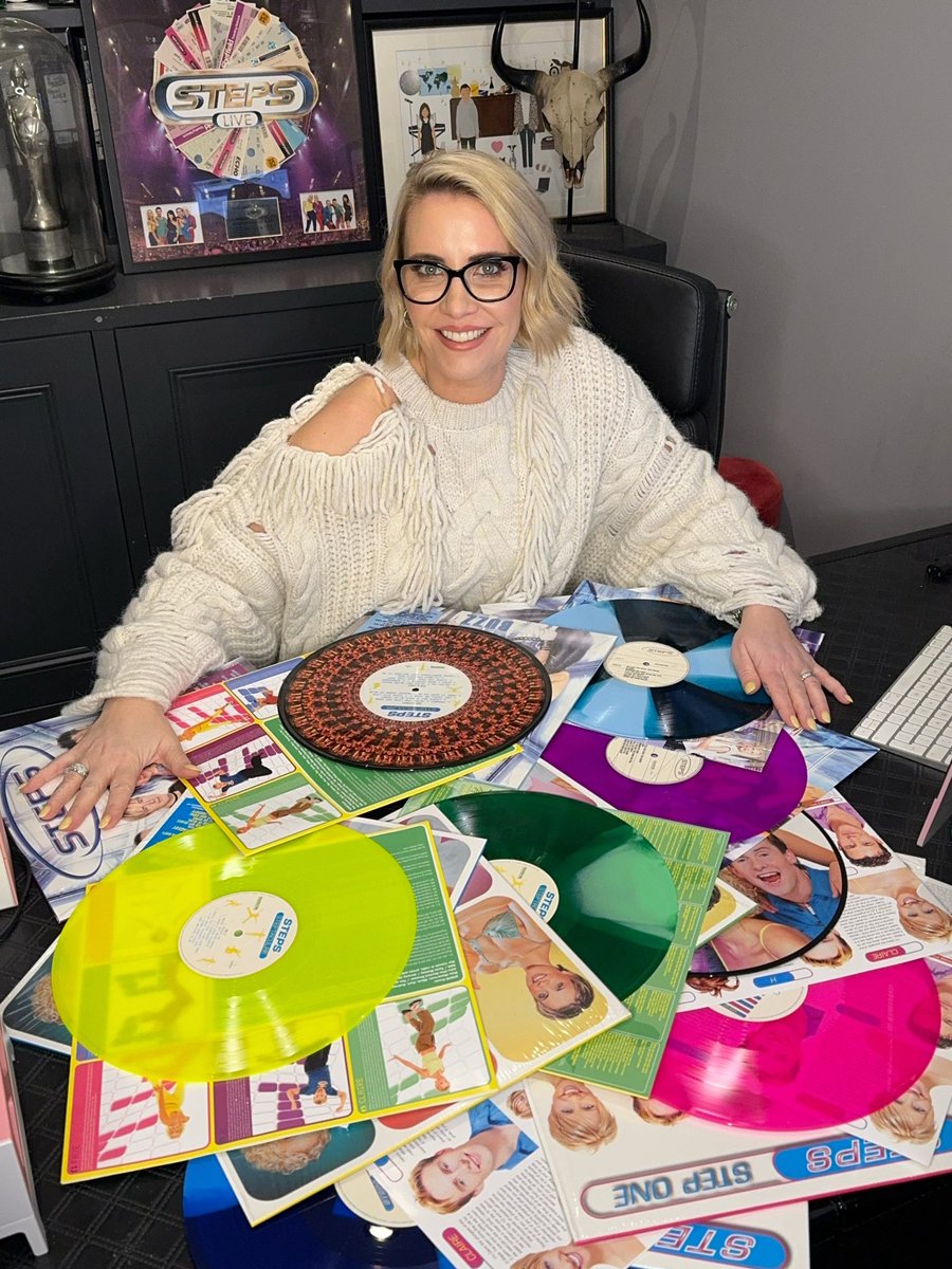 OfficialSteps's tweet image. 🎉 Guess what’s finally here! 🎉 Our first three albums #StepOne #Steptacular and #Buzz are OUT NOW on vinyl in 3 very special formats - StepSwirl™️, neon colored vinyl, and zoetrope picture disc alongside our retro album merch range: demonrecords.lnk.to/steps 👕