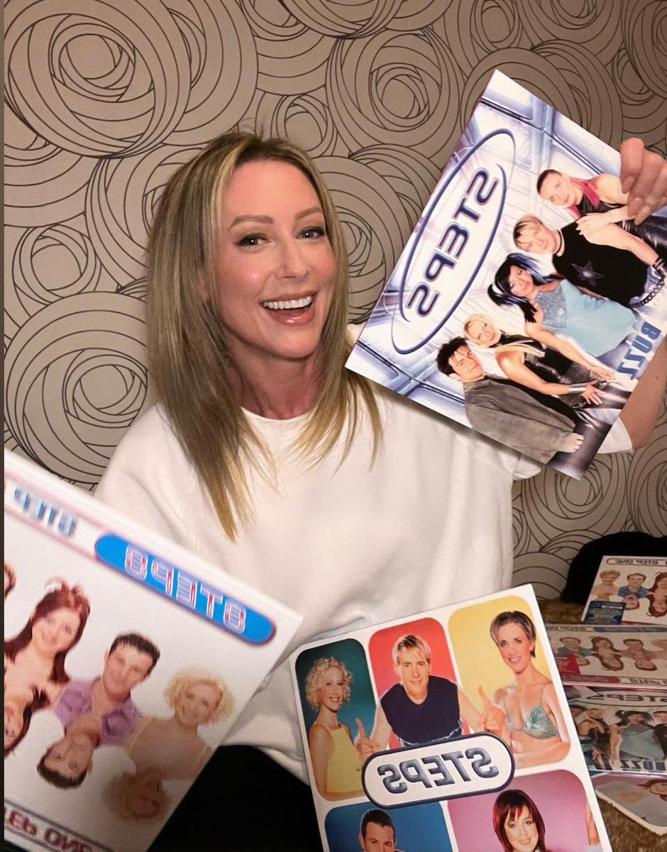 OfficialSteps's tweet image. 🎉 Guess what’s finally here! 🎉 Our first three albums #StepOne #Steptacular and #Buzz are OUT NOW on vinyl in 3 very special formats - StepSwirl™️, neon colored vinyl, and zoetrope picture disc alongside our retro album merch range: demonrecords.lnk.to/steps 👕