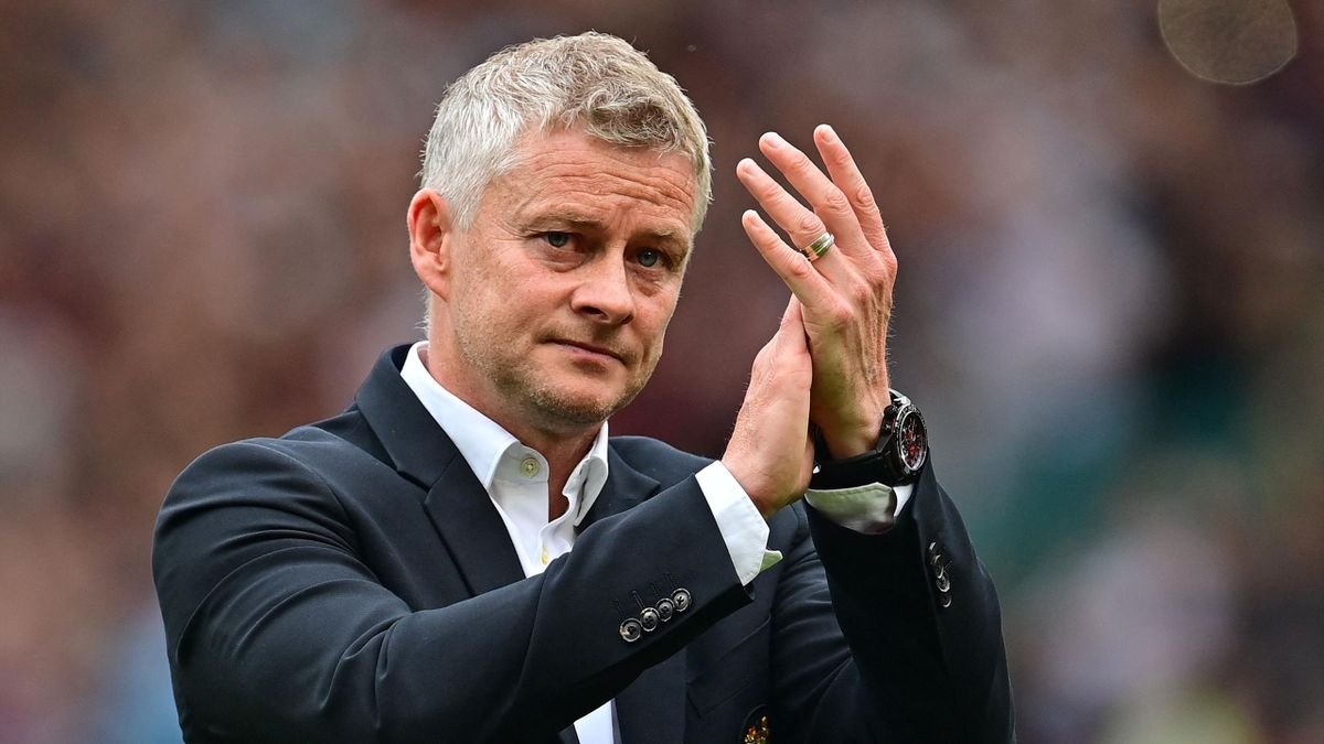 🎙️ | Ole Gunnar Solskjær: “I didn’t win a trophy at #mufc, and I know that matters. I was a penalty kick away from winning one against Villarreal. But I fulfilled my initial remit at United. Got people smiling again. Get the team winning. Lay down the foundations for good