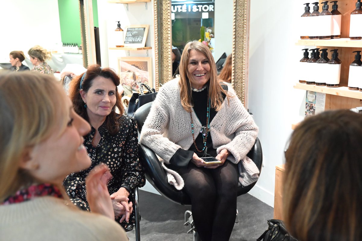 🎉👩‍💼𝐒𝐩𝐞𝐞𝐝 𝐁𝐮𝐬𝐢𝐧𝐞𝐬𝐬 𝐌𝐞𝐞𝐭𝐢𝐧𝐠 𝟏𝟎𝟎 % 𝐅𝐞́𝐦𝐢𝐧𝐢𝐧𝐬 👩‍💼🎉

Les FCE Nice se sont réunies pour leur soirée mensuelle avec une animation appréciée par toutes : 𝒖𝒏 𝑺𝒑𝒆𝒆𝒅 𝑩𝒖𝒔𝒊𝒏𝒆𝒔𝒔 𝑴𝒆𝒆𝒕𝒊𝒏𝒈 ! 
———
#FCENice #Speedbusinessmeeting <a href="/FCEFrance/">FCE France</a>