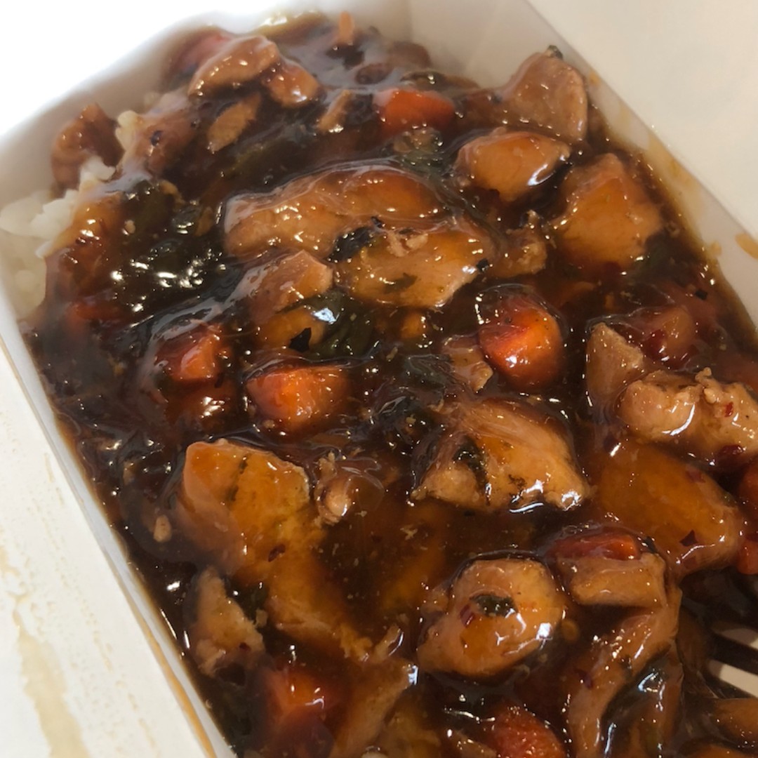 Chow Asian Kitchen tweet media