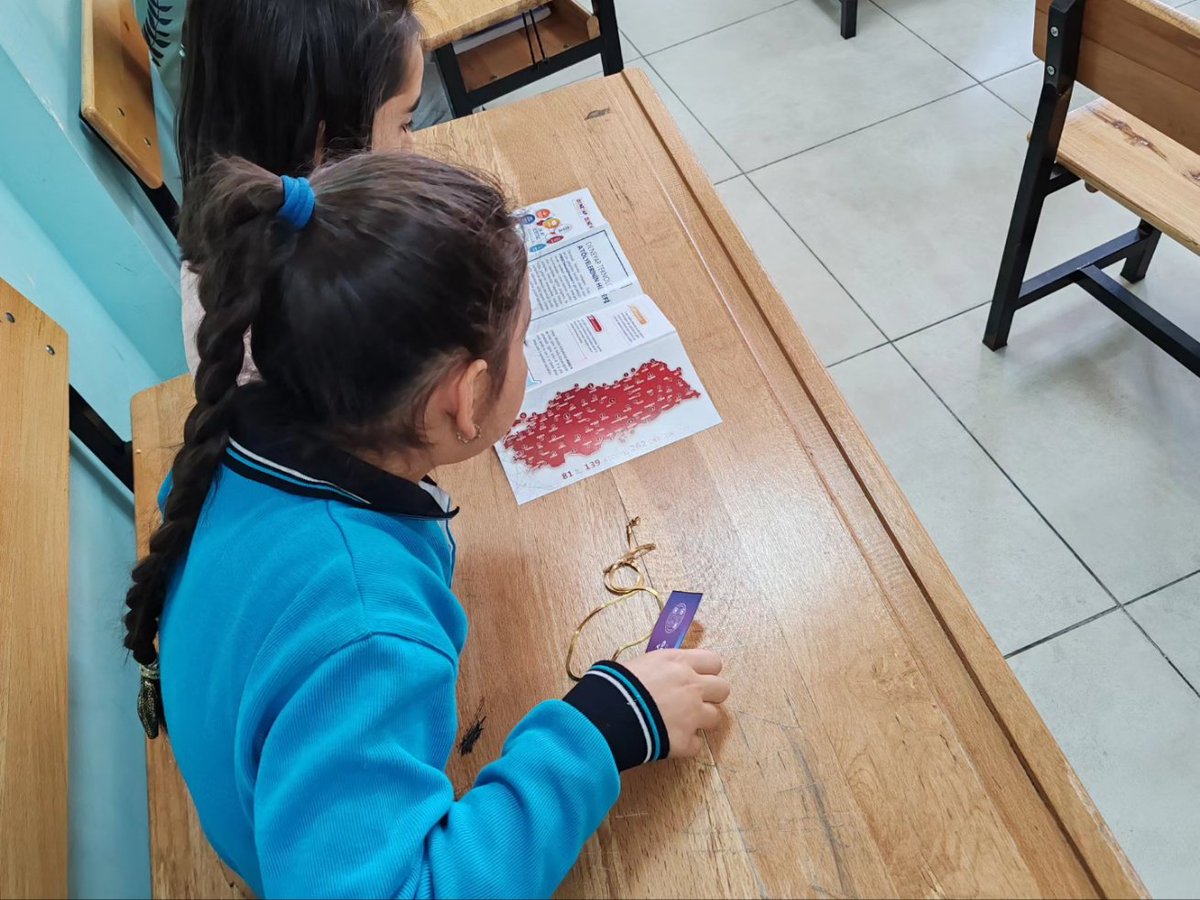 Geleceğin mucitlerinin peşinde bugünkü durağımız
📍Aziz ve Mehmet Torun İlkokulu. 
Gençlerimize #deneyapteknolojiatölyesi hakkında bilgilendirme yaptık.
#GSBGM
#deneyap
#kemahgenclikmerkezi