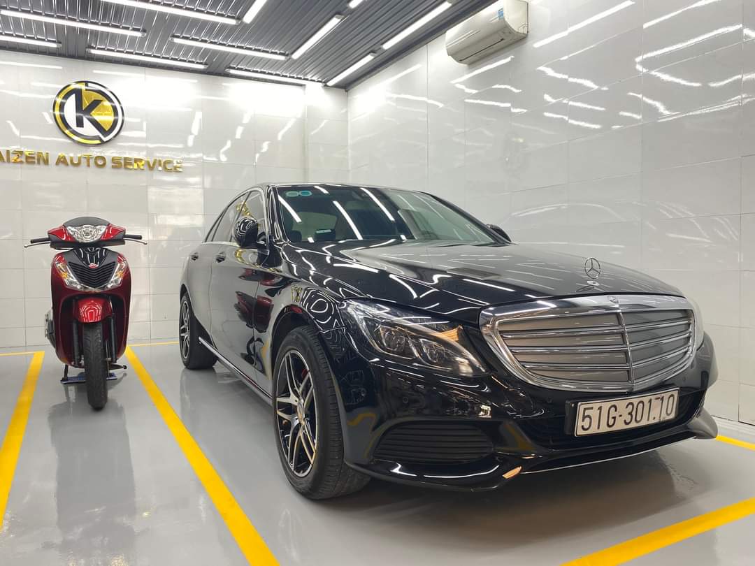 hungvan102023's tweet photo. Em có 2 Em đen sáng bóng và sang trọng đang tìm chủ ạ!
🚘Lexus ES350 - 2015
🚘Mercedes C250 - 2015
Anh Chị đang tìm kiếm xe ghé Gara Em xem liền cho nóng!
Hoặc liên hệ hotline:
📲 0931.83.1919 - 0839.83.1919

#banxeMercedesC250 #banxeLexusES350 #banxeQuan12 https://t.co/X5f0w8OCWr
