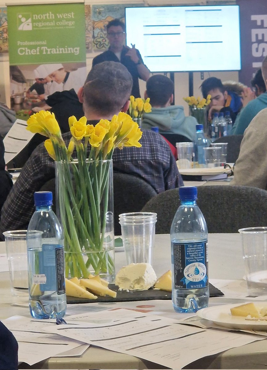 This morning's training demonstration <a href="/PlayhouseDerry/">DerryPlayhouse</a> with <a href="/PatrickMcGuigan/">🧀 Patrick McGuigan 🧀</a> as part of <a href="/niscifest/">NI Science Festival</a> with support from <a href="/nwrc_bsc/">NWRC Business Support Centre</a> Celebrating <a href="/LegenDerryfood/">LegenDerry Food</a> using <a href="/dartmountain/">dart mountain cheese</a> Great knowledge being shared.