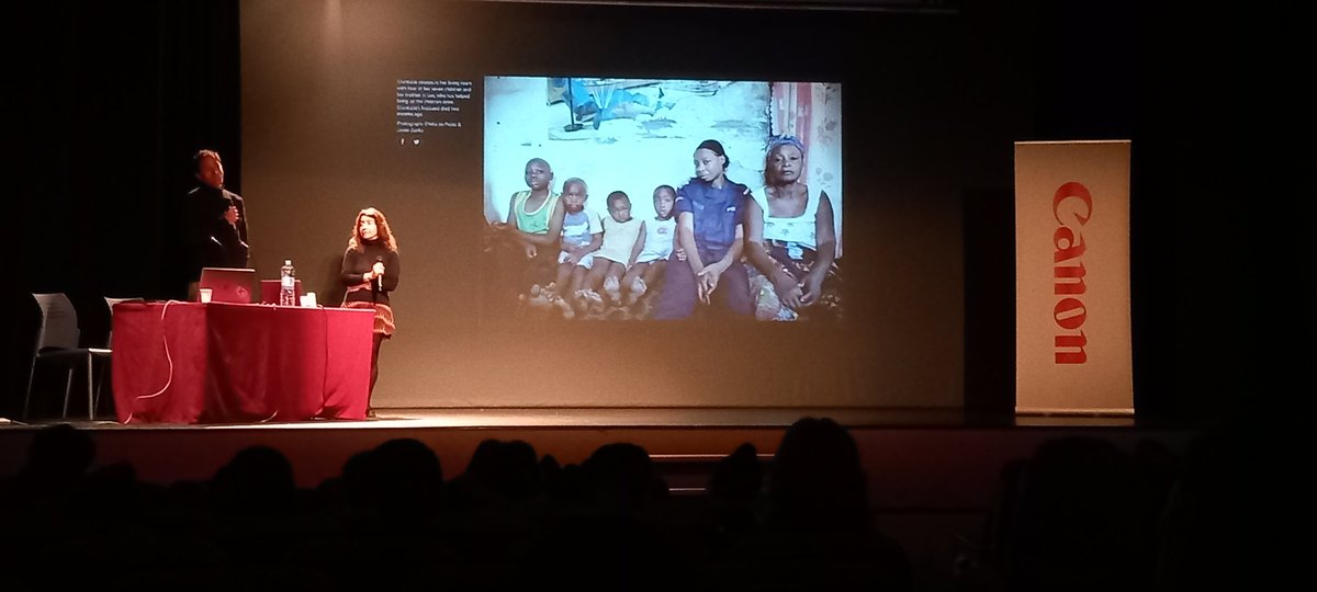 iesvegadelprado's tweet photo. 🎥Encuentros de Imagen y Sonido📸
Continuamos la jornada Canon Talks con los documentalistas Ofelia de Pablo y Javier Zurita.
#APECYL #MEFP_emprendimientoCYL
@CanonEspana https://t.co/iVccJL7k4k