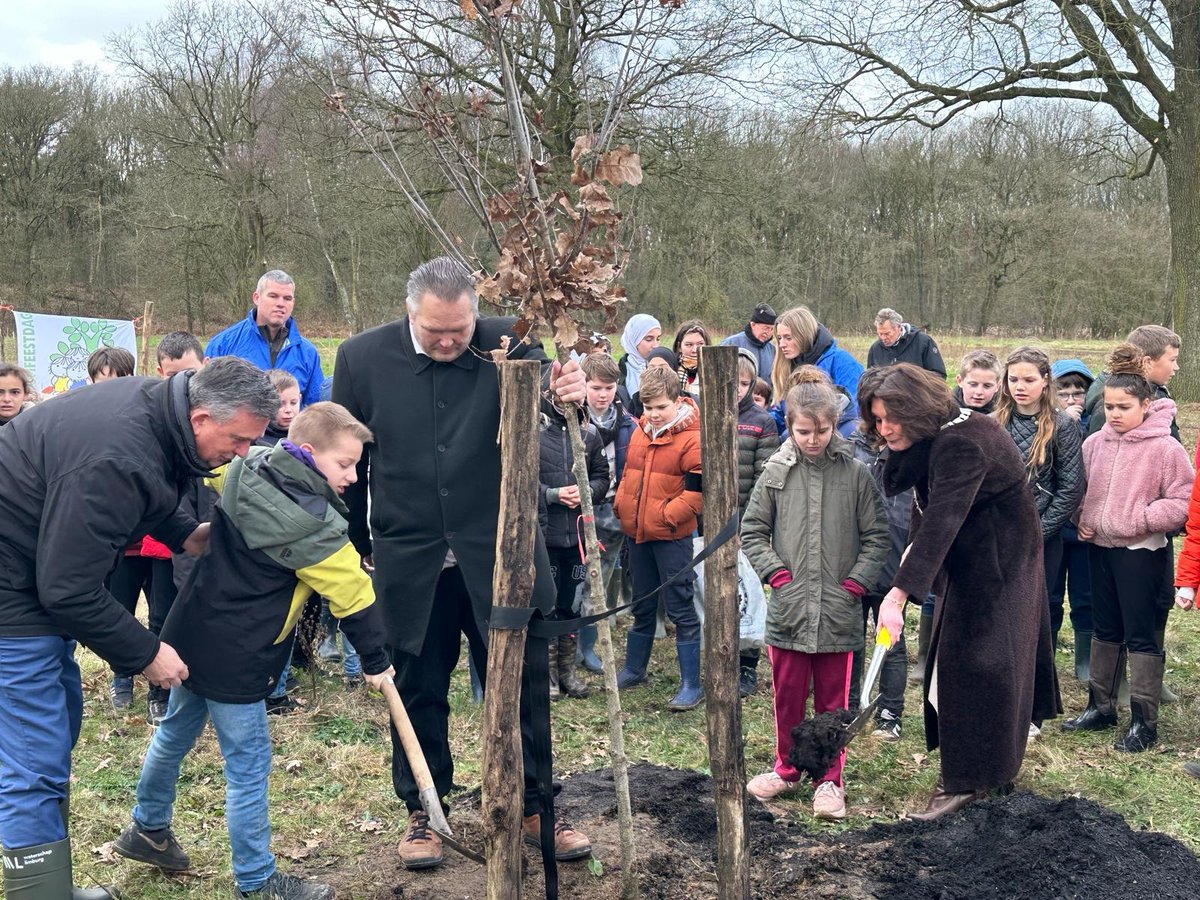 Burgemeester Désirée Schmalschläger tweet media