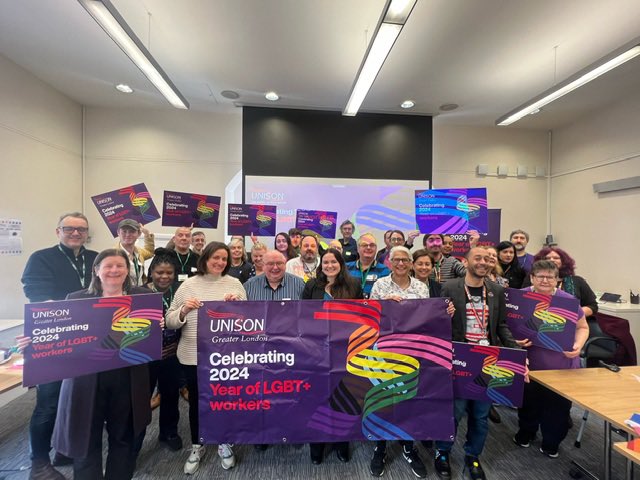 Fabulous turnout for our regional training and organising day, as we celebrate Year of LGBT+ Workers. @unisonlgbtplus #yearoflgbtplusworkers @Terry_Ea