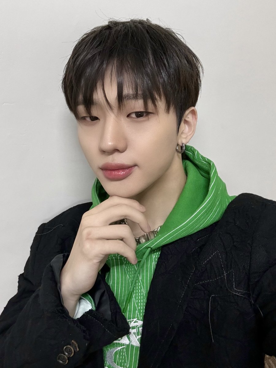 TNX_twt's tweet photo. 땡스 2기도 잘부탁행🥰🔥

#천준혁 #JUNHYEOK https://t.co/Qq5RfGdVDn