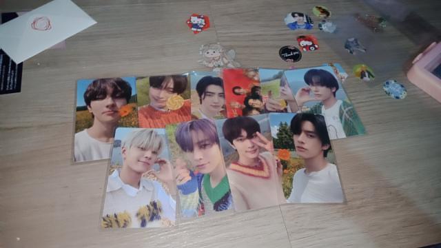sunghoon113020's tweet photo. @Anra_Shop ty again ate anra huhu ang dami ko ng dup thankyou din po sa freebis next album uli😆#anrabudols #anra #anrashop https://t.co/aqWIEX9KcR