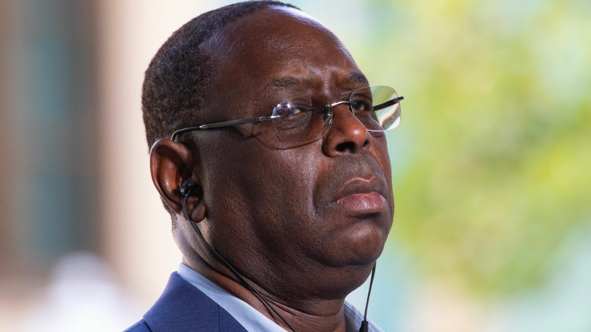 Comme candidate spoliée de mon parrainage injustement invalidé, je ne participerai à aucun dialogue ni concertation, encore moins à un entretien ou une causerie avec le Président <a href="/Macky_Sall/">Macky Sall</a>.

A cette étape du processus électoral que le Président Macky Sall a lui-même