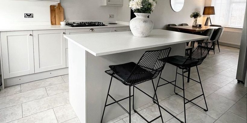 TLC LuxuryVinylTile tweet media